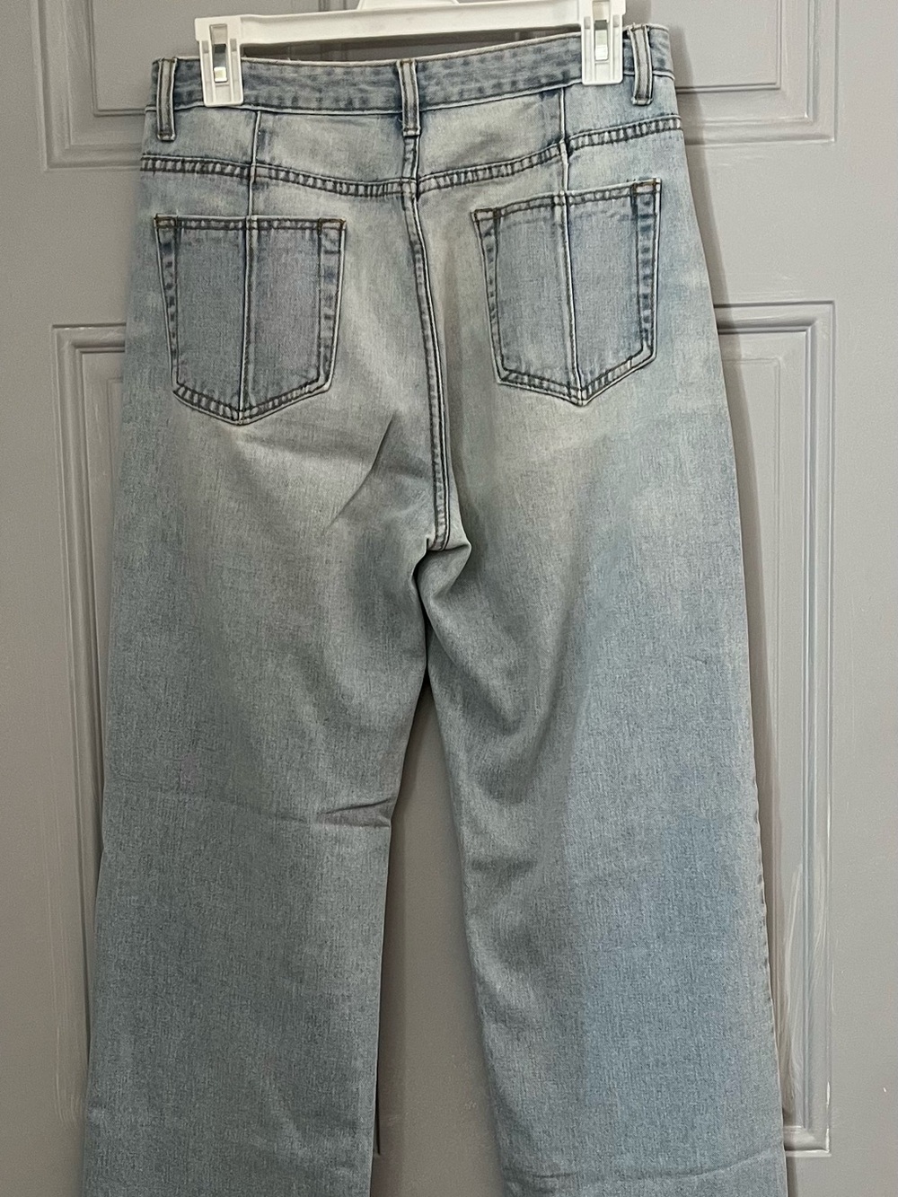 SHEIN Light Wash Straight Leg Jeans